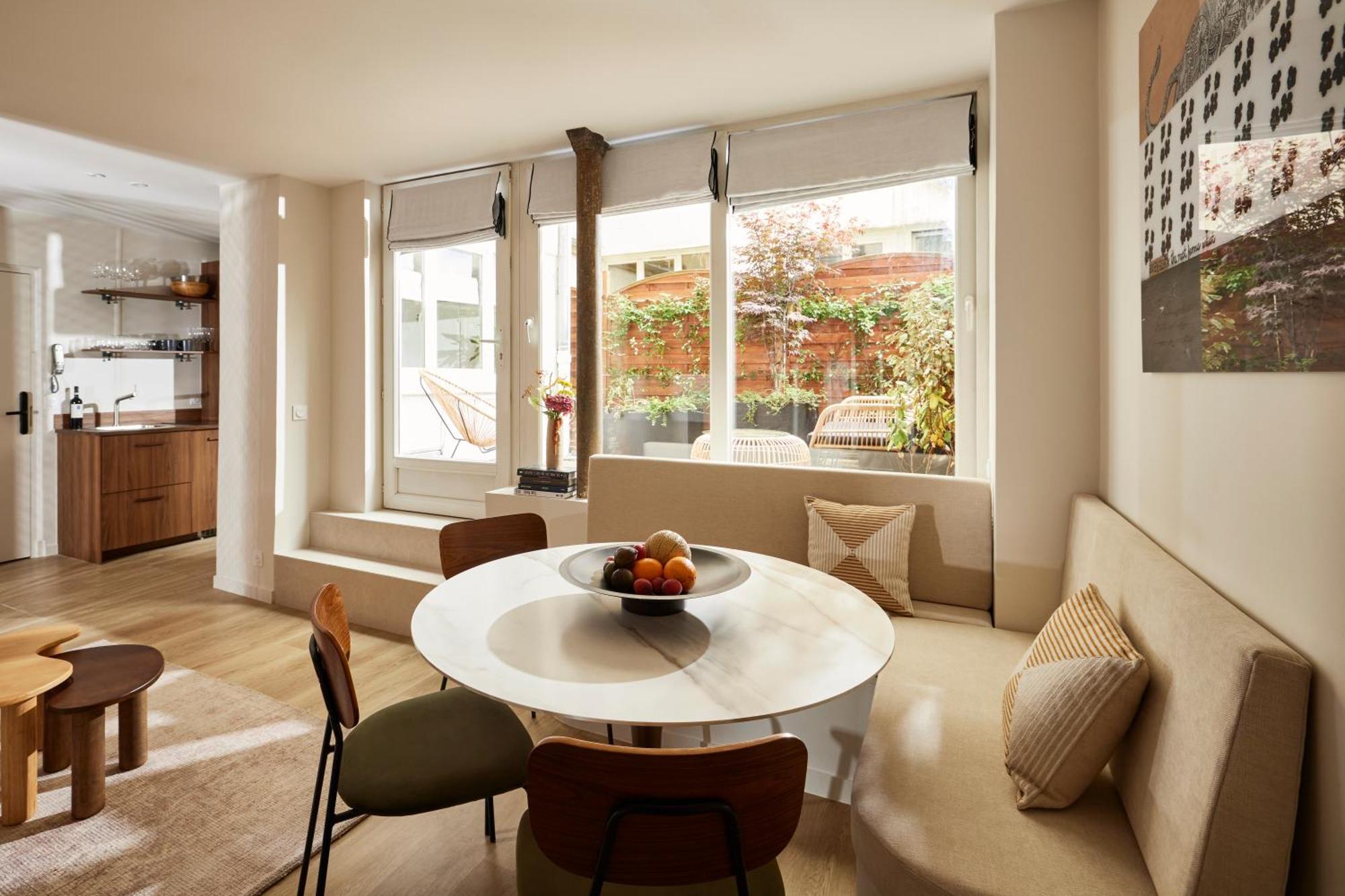 Stylish 2Br & 2Ba With Private Terrace Lejlighed Paris Eksteriør billede